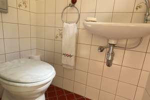 Großzügiges Einfamilienhaus lädt zum Wohnen und Leben ein! – Die vollständige Adresse der Immobilie erhältst du vom Anbieter., 54673 Neuerburg – Vorschaubild 14