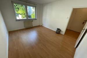 2 Zimmer - EG - Einbauküche – Weststraße 39, 40597 Benrath, Düsseldorf – Vorschaubild 2
