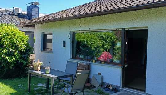 Bild von 6-Raum-Einfamilienhaus in ruhiger Lage in Kriftel