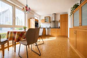 3 Wohneinheiten unter einem Dach – attraktives Wohnhaus mit Garten, Garagen und Stellplätzen in F – Die vollständige Adresse der Immobilie erhältst du vom Anbieter., 70794 Filderstadt – Vorschaubild 4
