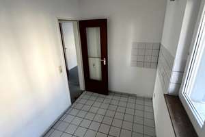 3-Zimmer-Wohnung mit Balkon & kleinem Gartenblick in Essen-Altendorf – Schonnefeldstr. 105, 45326 Altenessen-Süd, Essen – Vorschaubild 21
