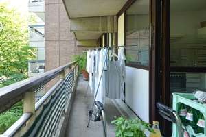Lichtdurchflutete 3-Zimmer-Wohnung mit zwei Balkonen & Tiefgaragenstellplatz in Köln-Weiden – Die vollständige Adresse der Immobilie erhältst du vom Anbieter., 50858 Weiden, Köln – Vorschaubild 12