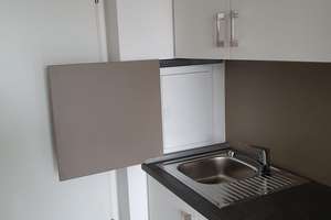 Möblierte 1-Zimmer-Wohnung in Augsburg-Hochfeld zur Untermiete - nur für Studenten, Schüler & Azubis – Firnhaberstraße 12A, 86159 Hochfeld, Augsburg – Vorschaubild 4