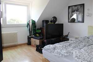 ## Schicke DHH mit 2 Wohneinheiten und 2 zusätzlichen Apartments im DG , Nähe Uni, Unikliniken ## – Die vollständige Adresse der Immobilie erhältst du vom Anbieter., 40229 Eller, Düsseldorf – Vorschaubild 22