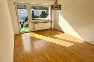 Reiheneckhaus im Klötzlmüllerviertel, Garten, Garage,Balkon, Erstbezug nach Modernisierung/Sanierung – Wallbergweg 10, 84034 Landshut – Vorschaubild 12