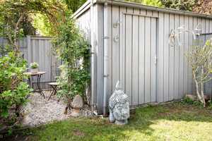 Direkt einziehen - ideal für Familien: Energieeffizientes 5 bis 6-Zimmer Haus mit Carport. – Scheelenkamp 4B, 30165 Hannover – Vorschaubild 39
