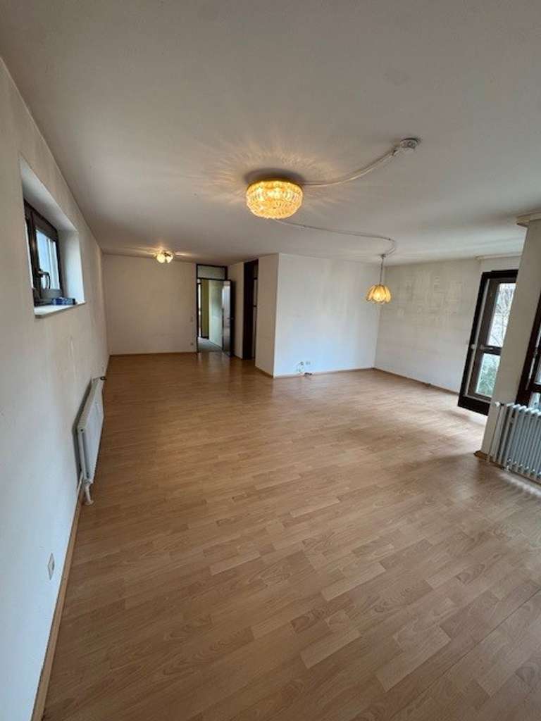 Immobilie in Schwieberdingen - Erdgeschosswohnung mit Terrasse und Garagenstellplatz - Bild 0