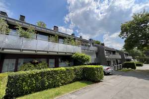 Stadtwald--alles neu--Gartenbalkon-hell--modern-2 Raum
