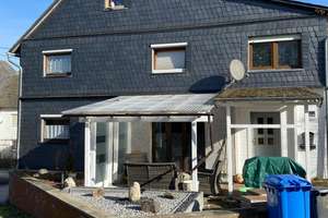Idyllisches Einfamilienhaus mit viel Potenzial