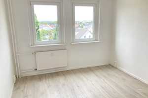 Gemütliche 2-Zimmer Wohnung in Neu-.Olvenstedt... – Rennebogen 33, 39130 Magdeburg – Vorschaubild 1
