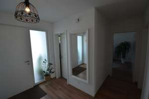 Repräsentative, lichtdurchflutete Doppelhaushälfte mit Einliegerwohnung in exquisiter Spitzenlage. – Die vollständige Adresse der Immobilie erhältst du vom Anbieter., 53229 Holzlar, Bonn – Vorschaubild 4