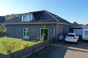 Schickes Familiennest mit 8 Zimmern! – Sandforlinger Ring 32, 21714 Stade (Kreis) – Vorschaubild 48