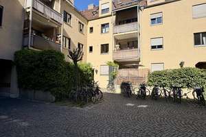 Ein Ort zum Wohlfühlen - Traumhaft helle Maisonettewohnung mit Balkon und großzügigem Wohnambiente