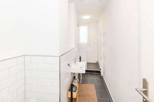 Sofort vermietbares Investment in Kreuzberg: Modernisierte 3-Zimmer-Wohnung mit Balkon – Die vollständige Adresse der Immobilie erhältst du vom Anbieter., 10997 Kreuzberg, Berlin – Vorschaubild 6