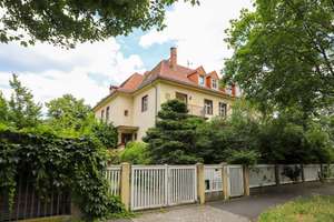 +++ Herrschaftliche Stadthaushälfte am Großen Garten mit außergewöhnlichem Entwicklungspotenzial +++ – Die vollständige Adresse der Immobilie erhältst du vom Anbieter., 1309 Striesen-Süd, Dresden – Vorschaubild 7