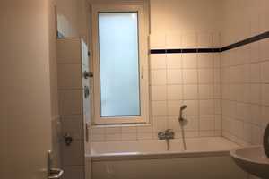 Stilvolle 2-Zimmer-Wohnung mit großer Wohnküche & grünem Balkon – Hannover – Vorschaubild 5