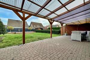 Große Doppelhaushälfte mit 2 Wohnungen und Pool in Lipperbruch  – Die vollständige Adresse der Immobilie erhältst du vom Anbieter., 59558 Lippstadt – Vorschaubild 8