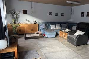 4-Zimmer Whg. mit Dusche u Badewanne - in ruhiger 30er Zone – Germaniastraße 140-144, 45355 Bochold, Essen – Vorschaubild 2