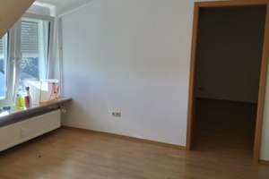 Gepflegte 3-Zimmer-Dachgeschosswohnung mit EBK in Münster-Sarmsheim – Saarstr. 12, 55424 Münster-Sarmsheim – Vorschaubild 5