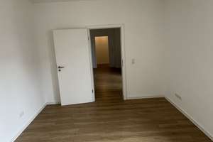 Nachmieter gesucht - 100m?, 3-Zimmer-Wohnung, EBK, Balkon, Erdgeschoss – 67059 Mitte, Ludwigshafen am Rhein – Vorschaubild 9
