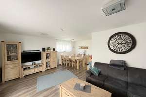Helle 3-Zimmer-Eigentumswohnung mit großem Balkon & Stellplatz in Rheinnähe