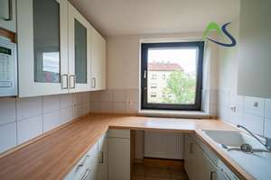 Lichtdurchflutete Vierzimmerwohnung in Innenstadtnähe mit Balkon – Die vollständige Adresse der Immobilie erhältst du vom Anbieter., 93055 Ostenviertel, Regensburg – Vorschaubild 11