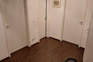 TOP LAGE LAUFAMHOLZ: LAUFEND UND UMFANGREICH MODERNISIERTES -- 6-ZIMMER-RMH MIT EINZELGARAGE. – Hartensteinerstrasse 6, 90482 Laufamholz, Nürnberg – Vorschaubild 8