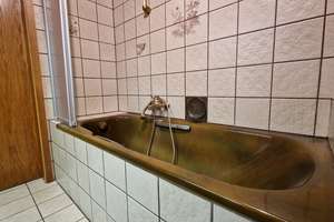 Oberforstbach!
Freistehendes Zweifamilienhaus mit großer Garage und pflegeleichtem Grundstück – Die vollständige Adresse der Immobilie erhältst du vom Anbieter., 52076 Oberforstbach, Aachen – Vorschaubild 11