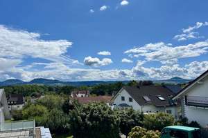 Großzügiges Einfamilienhaus (7 Zim., 230 m²) mit Kaiserberge-Blick, Glasfaser, 3 Bädern & Kachelofen – Die vollständige Adresse der Immobilie erhältst du vom Anbieter., 73527 Schwäbisch Gmünd – Vorschaubild 3