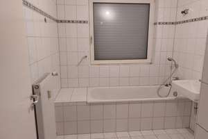 ** 1,5 Zimmer Erdgeschoss Single-Apartment mit Balkon in ruhiger Wohnlage ** – Drostenhof 5, 45309 Schonnebeck, Essen – Vorschaubild 3