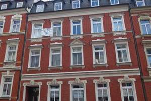 schöne 3 Zimmer Wohnung mit Balkon im Hochparterre