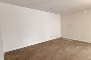 Großzügiges Einfamilienhaus mit ca. 160 m² auf drei Ebenen in Berlin Rudow – Die vollständige Adresse der Immobilie erhältst du vom Anbieter., 12487 Johannisthal, Berlin – Vorschaubild 8