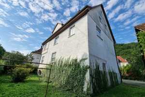 Geräumiges 10-Raum-Wohnhaus in Lichtenstein-Unterhausen mit großem Garten  – Reutlingen (Kreis) – Vorschaubild 4