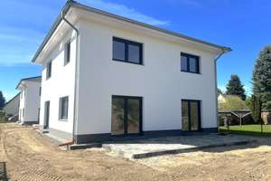 PROVISIONSFREI | SOFORT BEZUGSFREI - TOP Neubau Stadt Villa in ruhiger beliebter Wohnlage ! – Die vollständige Adresse der Immobilie erhältst du vom Anbieter., 16341 Panketal – Vorschaubild 3
