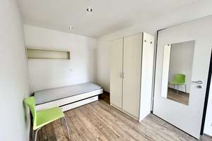 WG-Zimmer, möbliert, geteilte Einbauküche und Badezimmer – Josef-Priller-Straße 25, 86159 Universitätsviertel, Augsburg – Vorschaubild 3