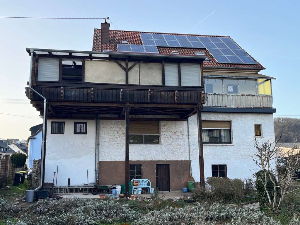 Immobilie in Schmelz - SCHMELZ : Großzügiges OBJEKT mit POTENTIAL und PV - ANLAGE in Zentrumsnähe ! - Bild 3