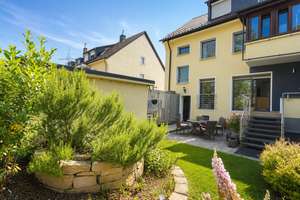 Attraktives Wohnen in Köln Höhenhaus: Modernisiertes 3-Parteienhaus. 188 qm, 8,5 Z. Traumgarten... – Die vollständige Adresse der Immobilie erhältst du vom Anbieter., 51061 Höhenhaus, Köln – Vorschaubild 45