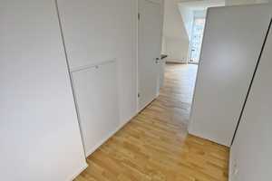 APP 3.1 TOP Modernes & teilmöbliertes City Appartement mit Tiefgarage – Burbacher Straße 83, 53129 Bonn – Vorschaubild 2