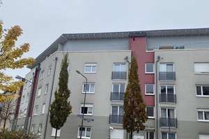 Sonnige Penthousewohnung mit Küche - 3 ZKB mit Terrasse, Keller und 2 x Stellplatz – Renettenstr. 2, 60435 Preungesheim, Frankfurt am Main – Vorschaubild 1