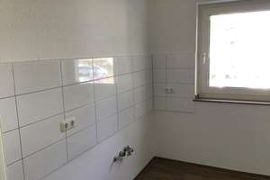 Wunderschöne Familienwohnung mit modernem Tageslichtbad und herrlichem Balkon im EG! – Freisenbruchstr. 5, 45279 Freisenbruch, Essen – Vorschaubild 7
