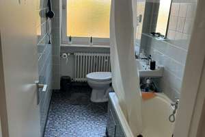 Wohnen am Lerchenauer See: 2 Zimmerwohnung mit eigener Küche, Bad mit Badewanne und Fenster – Gustav-Schiefer-Str. 20, 80995 Lerchenau-West, München – Vorschaubild 10