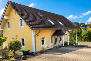 Modernes Wohnen im Grünen, mit Pool, Büro-Separateingang & traumhaftem Ausblick – Die vollständige Adresse der Immobilie erhältst du vom Anbieter., 51597 Morsbach – Vorschaubild 11