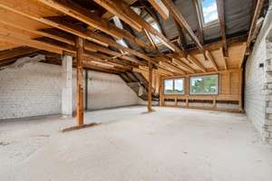 Lichtdurchflutetes Penthouse mit Potential – Die vollständige Adresse der Immobilie erhältst du vom Anbieter., 47249 Buchholz, Duisburg – Vorschaubild 2