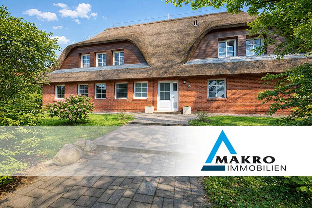 Immobilie in Norderstedt - 3D VIRTUAL TOUR - Große Maisonettewohnung mit Balkon in Norderstedt - Bild 0