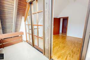 Einzigartige Dachgeschoss-Maisonette-Wohnung in exklusiver Villenlage von Pasing! – Die vollständige Adresse der Immobilie erhältst du vom Anbieter., 81243 Pasing, München – Vorschaubild 23