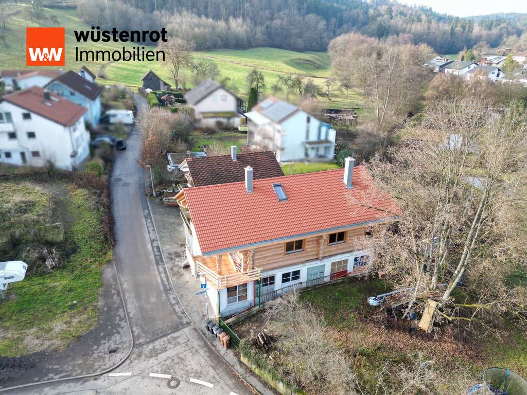 Immobilie in Oberrot - Zwei Wohnhäuser, eine Werkstatt - Perfekt für Wohnen und kreative Nutzung - Bild 3