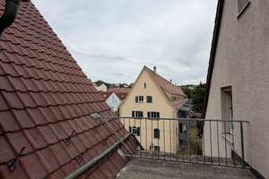 Kernsanierte 3-Zimmer-Wohnung mit Dachterrasse in Stuttgart-Untertürkheim – Sattelstraße 85, 70327 Untertürkheim (Ortsteil), Stuttgart – Vorschaubild 13