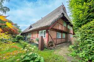 Tangstedt | Einzigartiges, modernisiertes Reetdachhaus von 1699 mit idyllischer Gartenanlage – Die vollständige Adresse der Immobilie erhältst du vom Anbieter., 22889 Tangstedt – Vorschaubild 5