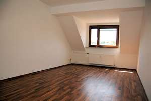 Interessantes Anlageobjekt: modernisierte Dachgeschosswohnung in Bonn-Duisdorf – Die vollständige Adresse der Immobilie erhältst du vom Anbieter., 53123 Duisdorf, Bonn – Vorschaubild 3