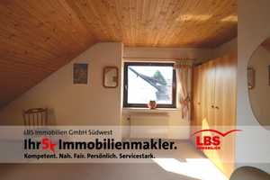 Familientraum mit Einliegerwohnung und großem Garten – Breisgau-Hochschwarzwald (Kreis) – Vorschaubild 9